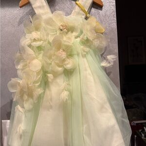 Elegant Floral Kids Dress - Light Green